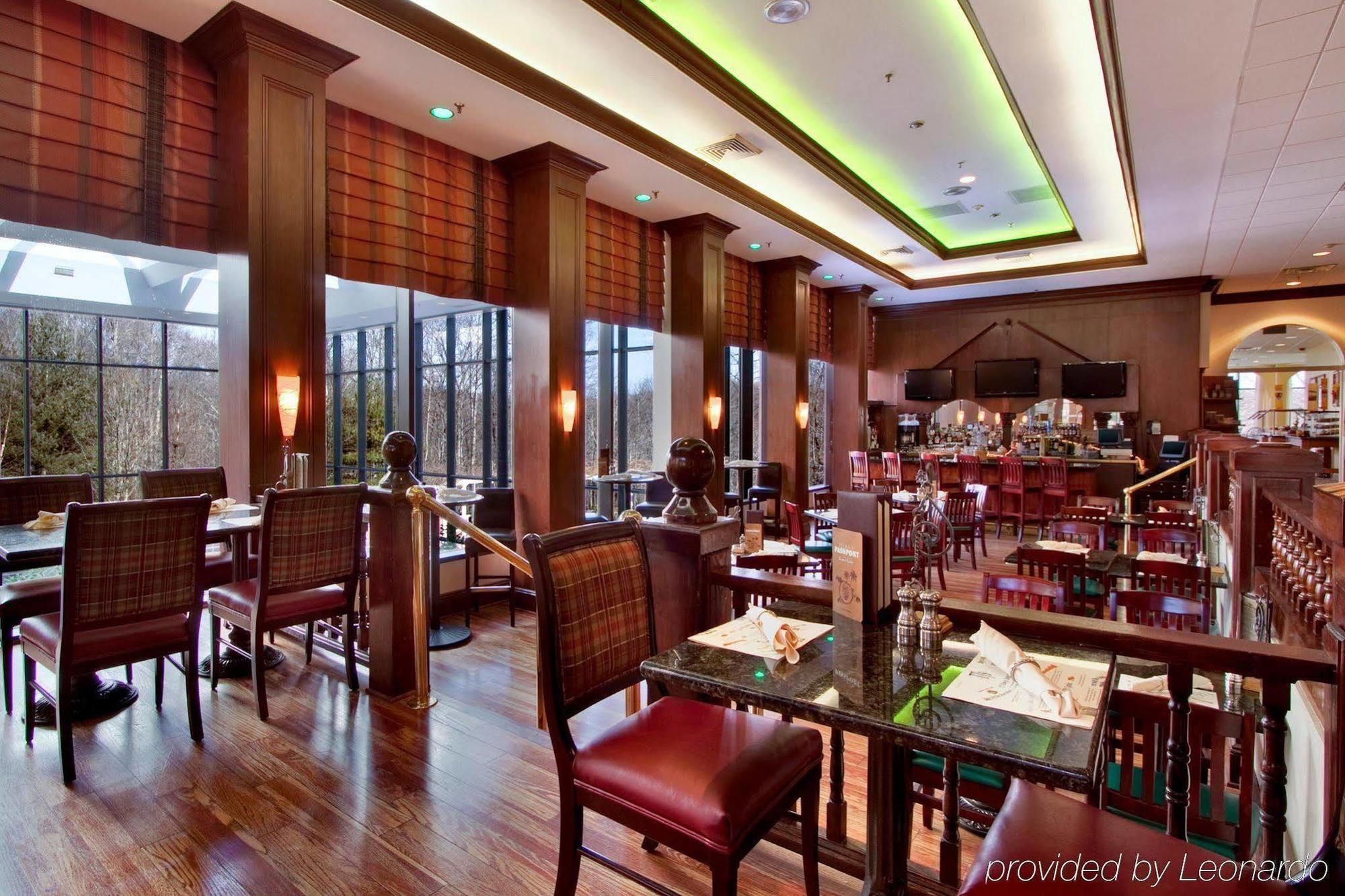 Doubletree By Hilton Charlottesville Restaurant photo